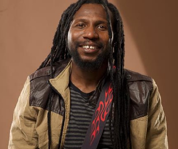 Nigerian Reggae singer musician JAH DEVICE releases his crucial new fifteen track album LOVE AND SACRIFICE via Stingray Records Tuff Gong Internationa