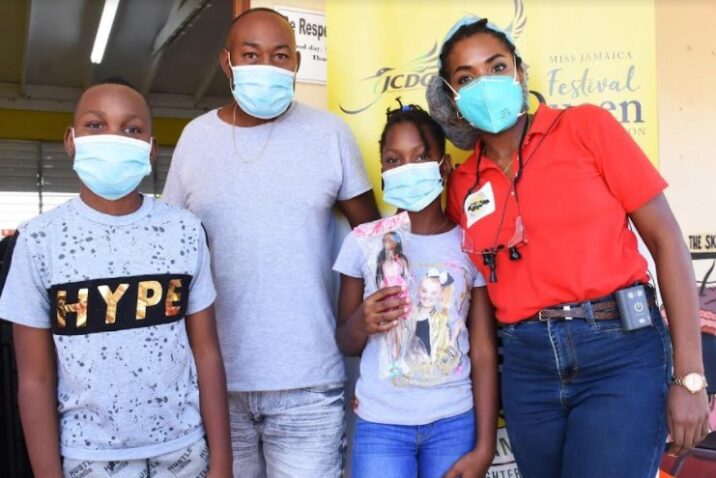 'Project Healthy Smiles Jamaica' Festival Queen's Outreach Project Starts National Tour with Clarendon4