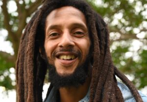 Julian Marley Releases Colors of Royal Album and Premieres Inna Mood Video