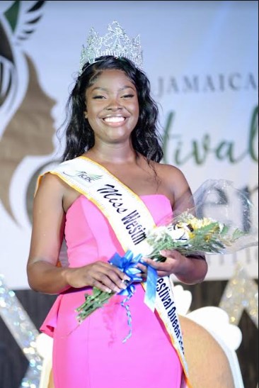 Miss Westmoreland Festival Queen Encourages Girls to Pursue STEM Careers1